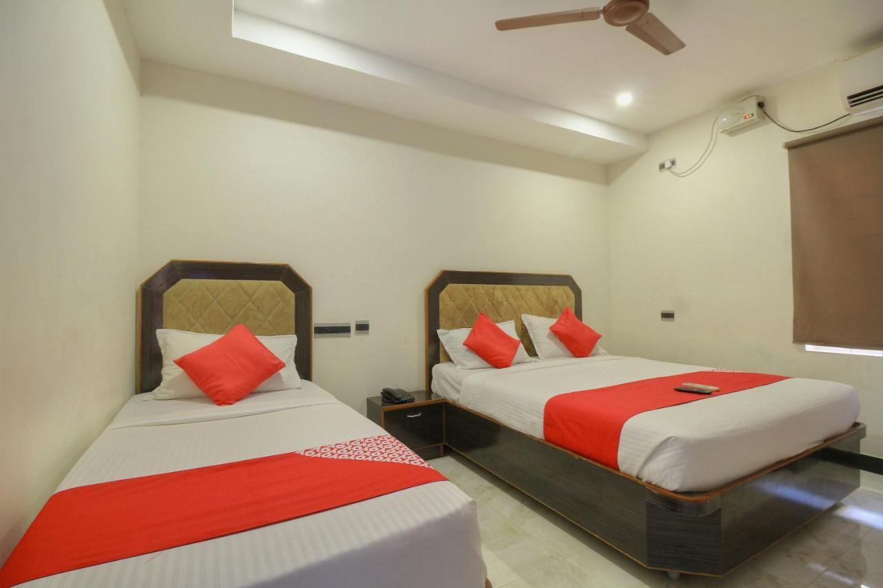 Oyo 15948 Hotel Srees Tiruchirappalli 외부 사진